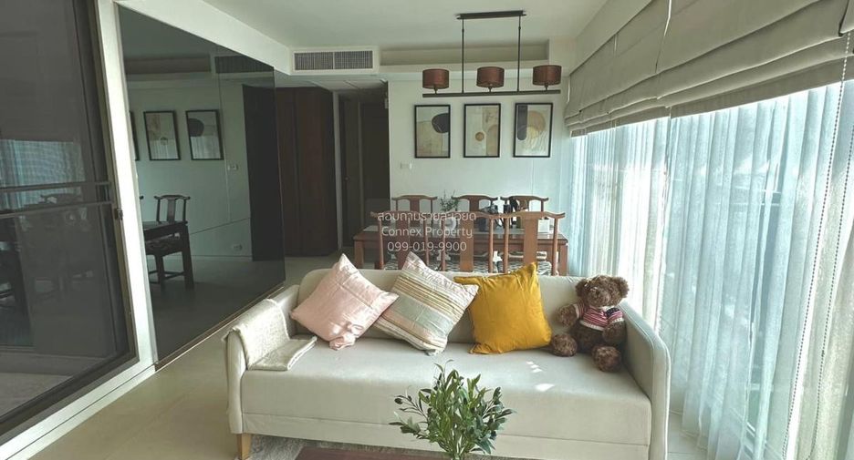 For rent 3 bedrooms condo in Watthana, Bangkok