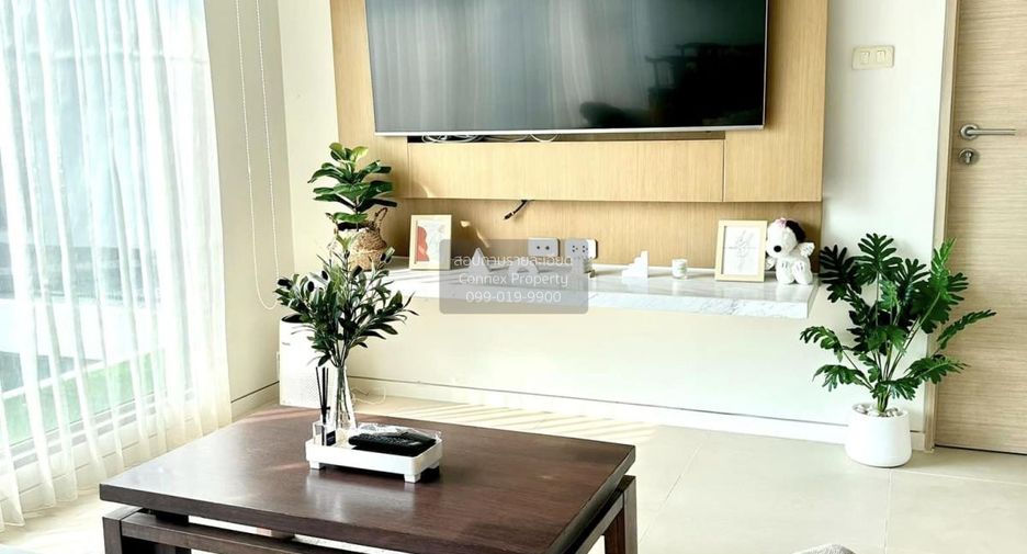 For rent 3 bedrooms condo in Watthana, Bangkok