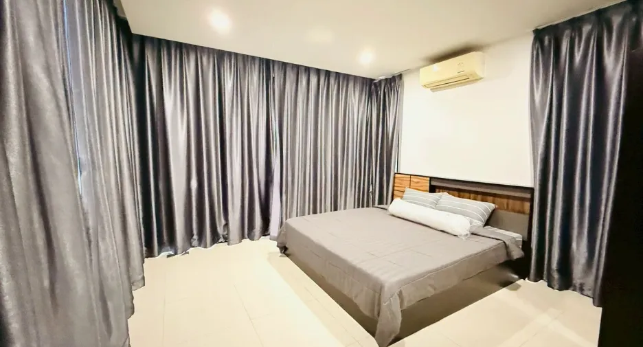 À vendre 3 chambres villa à Huay Yai, Pattaya