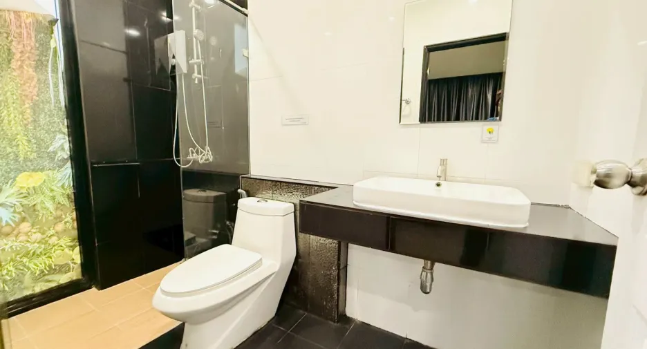 À vendre 3 chambres villa à Huay Yai, Pattaya