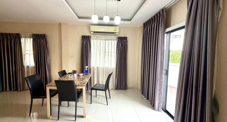 For sale 3 bedrooms house in Bang Lamung, Chonburi