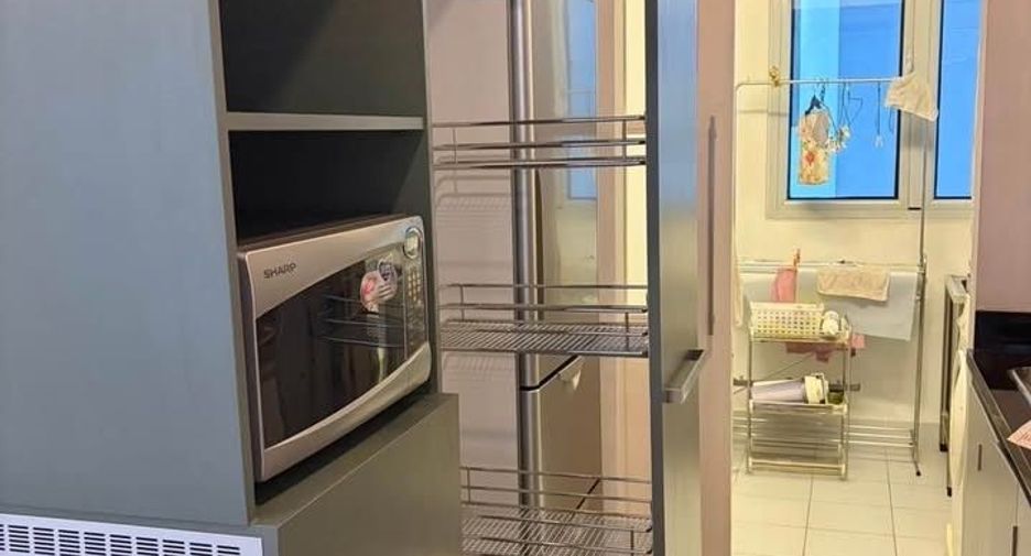 À vendre 2 chambres condo à Yan Nawa, Bangkok