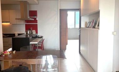 À vendre 2 chambres condo à Yan Nawa, Bangkok
