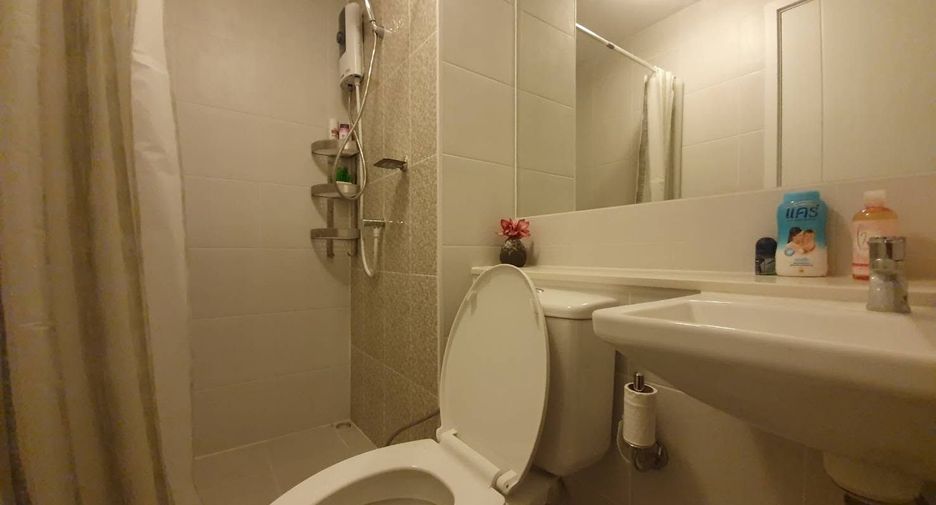 À vendre 1 chambre condo à Bang Phlat, Bangkok