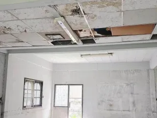 Haus zum Kauf mit 4 Zimmer in Phra Khanong, Bangkok
