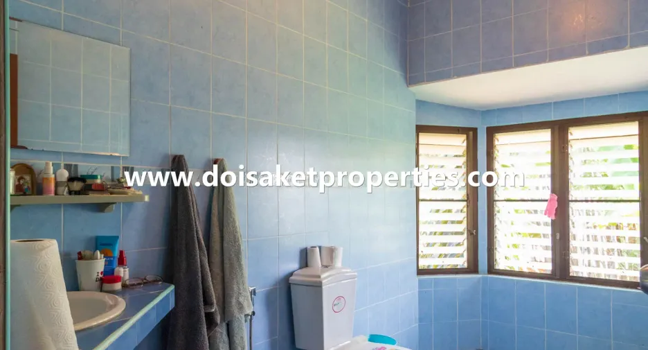 Haus zum Kauf mit 5 Zimmer in Doi Saket, Chiang Mai