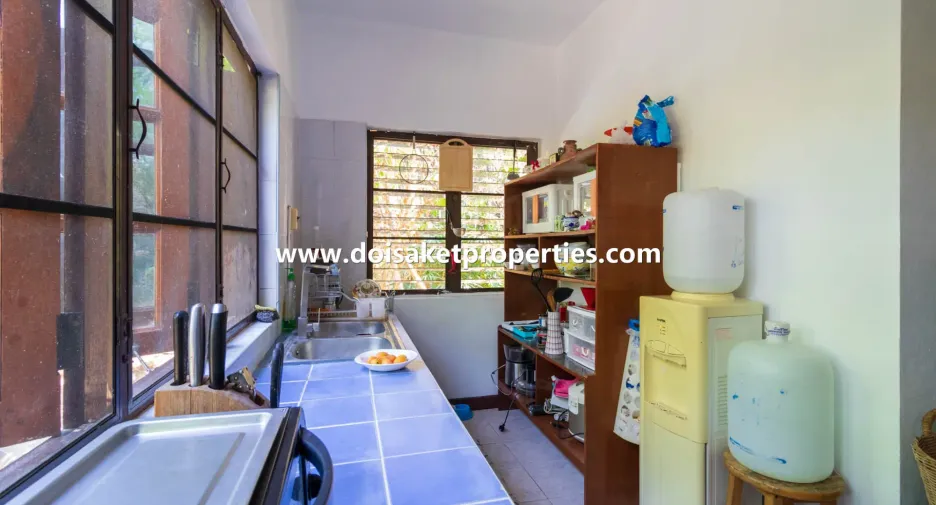 Haus zum Kauf mit 5 Zimmer in Doi Saket, Chiang Mai