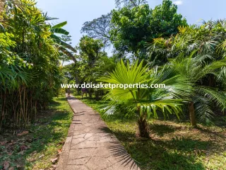 Haus zum Kauf mit 5 Zimmer in Doi Saket, Chiang Mai