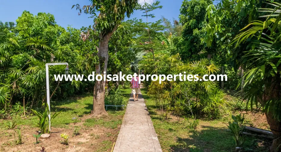Haus zum Kauf mit 5 Zimmer in Doi Saket, Chiang Mai