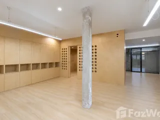 For rent 3 bedrooms office in Watthana, Bangkok