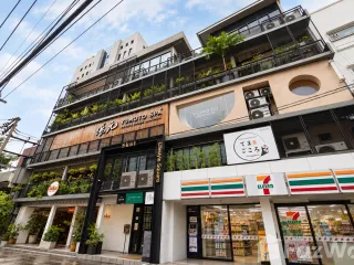 For rent 3 bedrooms office in Watthana, Bangkok