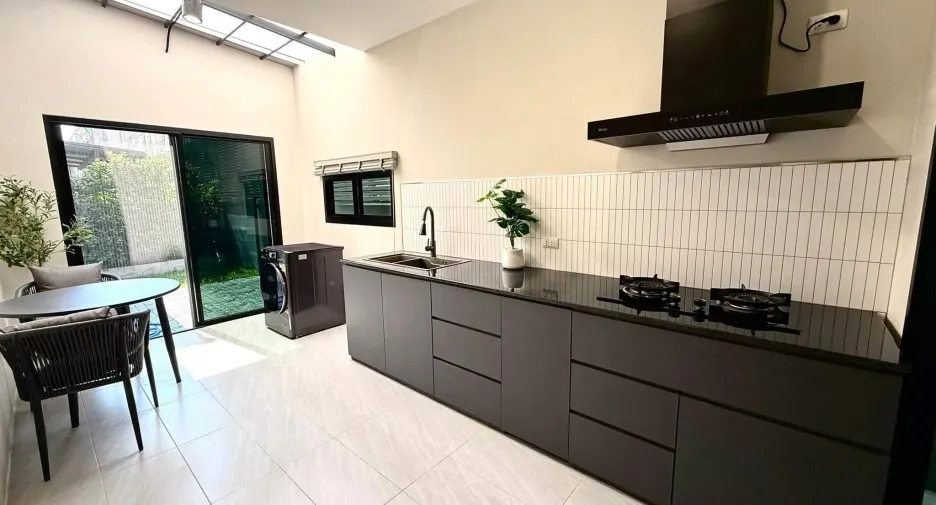 For rent 4 bedrooms house in Bang Phli, Samut Prakan