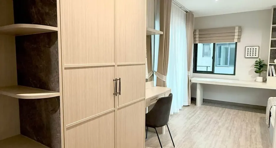 For rent 4 bedrooms house in Bang Phli, Samut Prakan