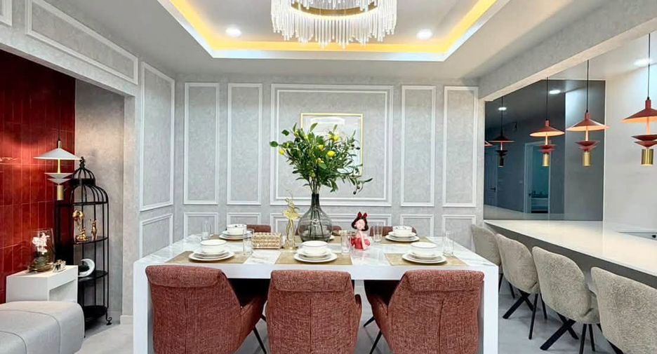 À vendre 4 chambres maison à Jomtien, Pattaya