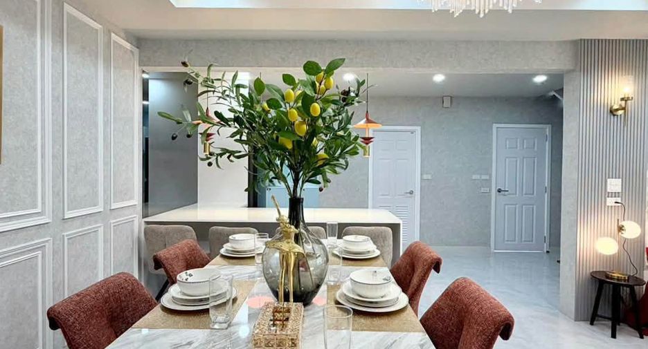 À vendre 4 chambres maison à Jomtien, Pattaya