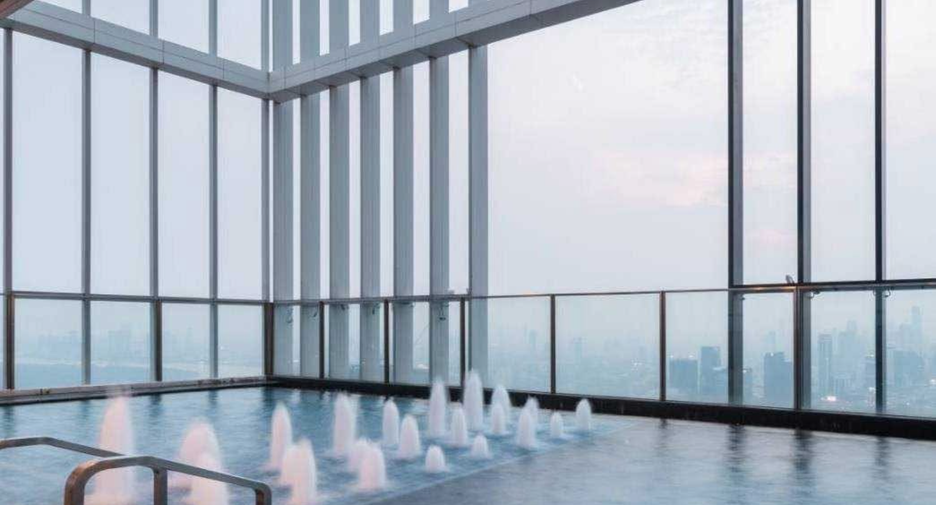 For rent 1 bed condo in Khlong Toei, Bangkok