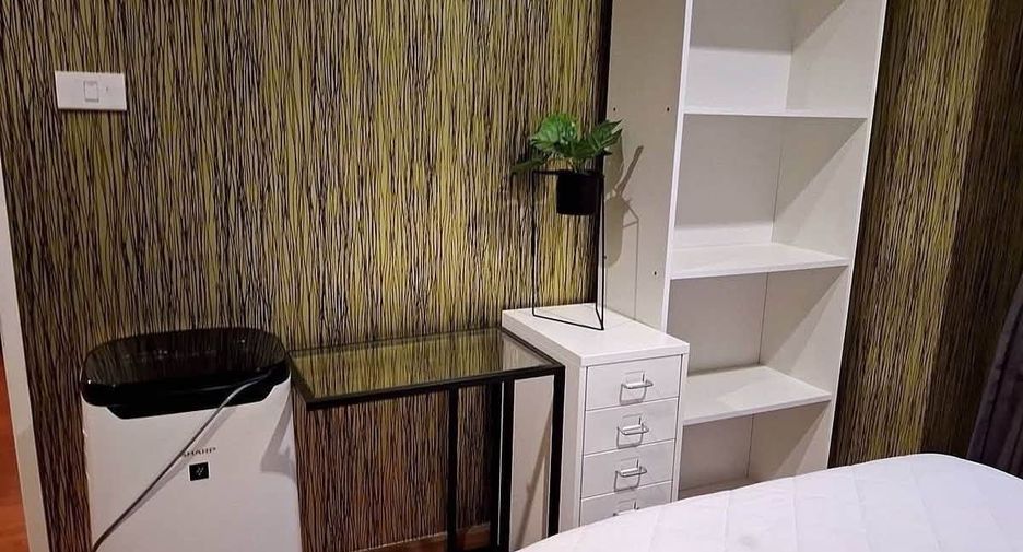 Wohnung zur Miete mit 2 Zimmer in Huai Khwang, Bangkok