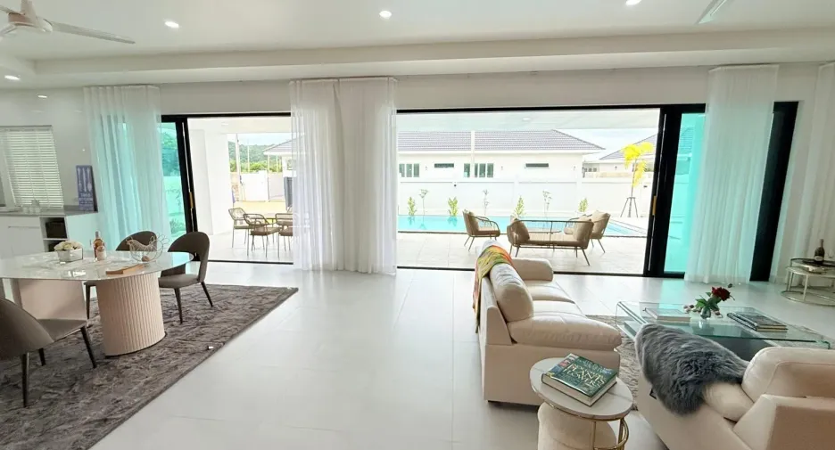 À vendre 3 chambres villa à Pran Buri, Prachuap Khiri Khan