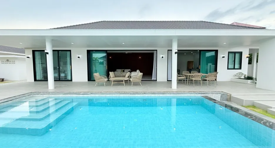 À vendre 3 chambres villa à Pran Buri, Prachuap Khiri Khan