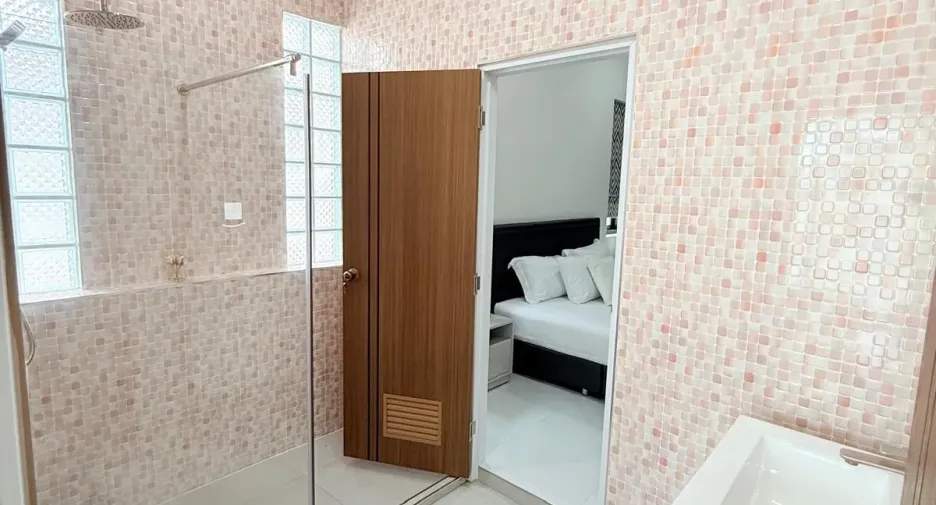 À vendre 3 chambres villa à Pran Buri, Prachuap Khiri Khan