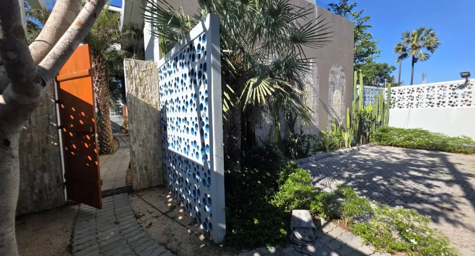 For sale 4 bedrooms villa in Pran Buri, Prachuap Khiri Khan