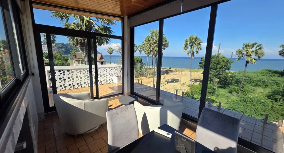 For sale 4 bedrooms villa in Pran Buri, Prachuap Khiri Khan