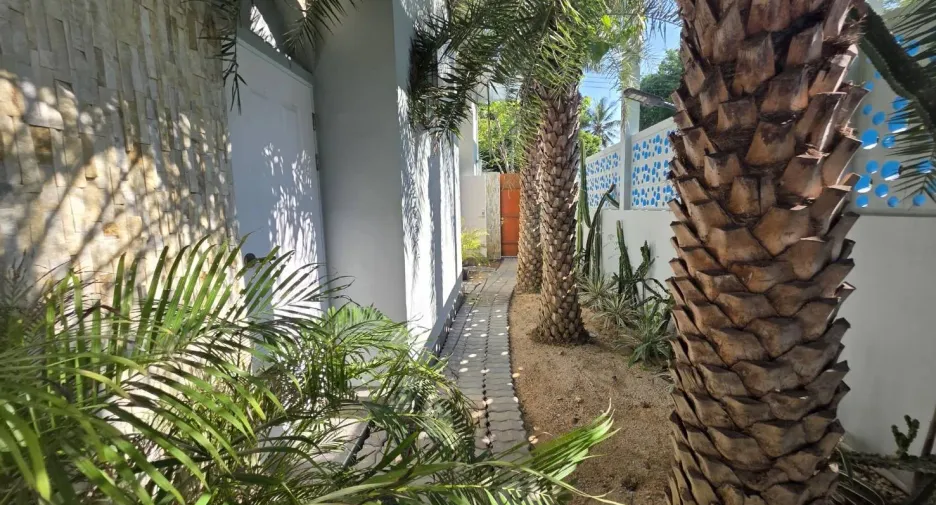 For sale 4 bedrooms villa in Pran Buri, Prachuap Khiri Khan
