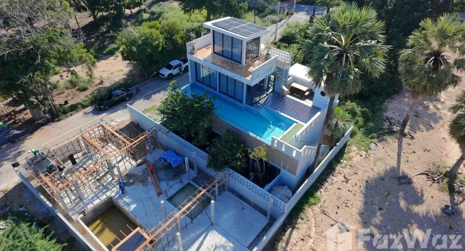 For sale 4 bedrooms villa in Pran Buri, Prachuap Khiri Khan