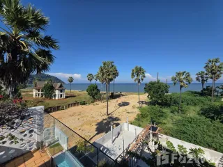 For sale 4 bedrooms villa in Pran Buri, Prachuap Khiri Khan