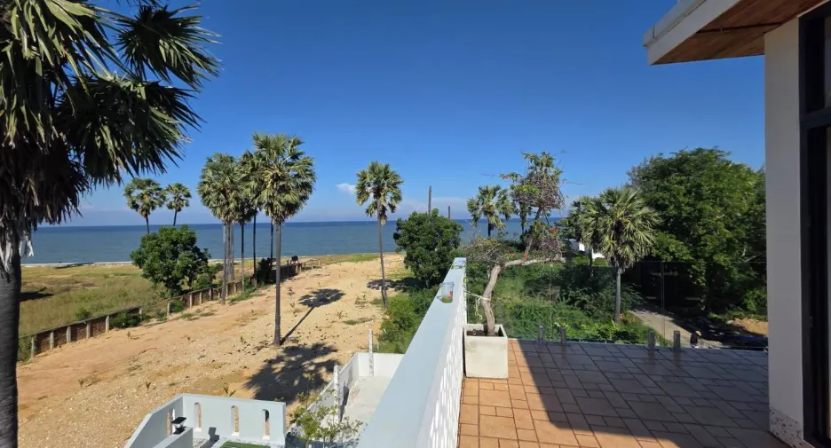 For sale 4 bedrooms villa in Pran Buri, Prachuap Khiri Khan