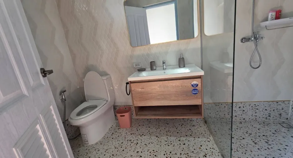 For sale 4 bedrooms villa in Pran Buri, Prachuap Khiri Khan