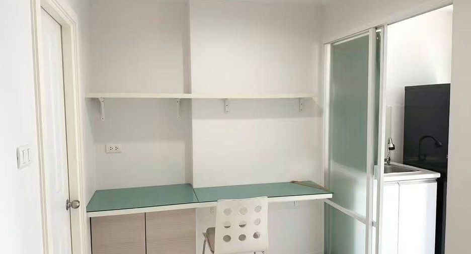 Condo en alquiler de 1 habitaciones en Huai Khwang, Bangkok