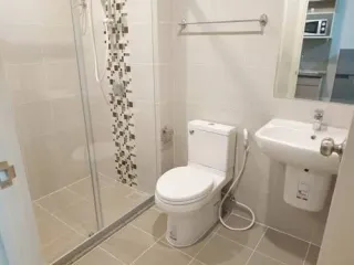 For rent studio condo in Huai Khwang, Bangkok