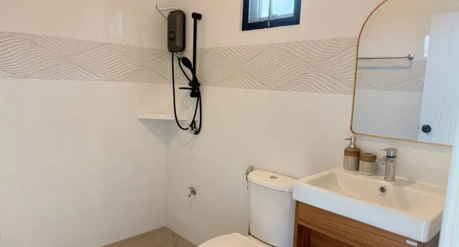 For sale 3 bedrooms villa in Prasat, Surin