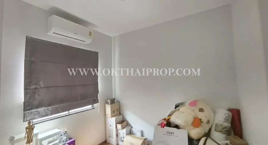 À vendre 3 chambres maison de ville à Bang Yai, Nonthaburi