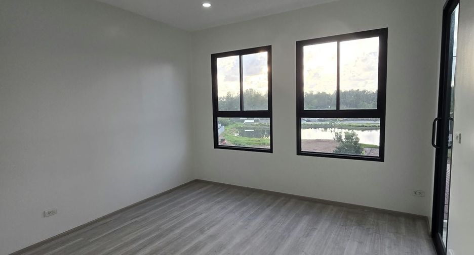 For rent 3 bedrooms retail Space in Thalang, Phuket