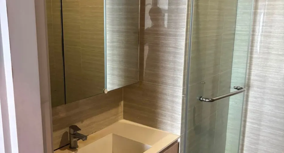 À vendre et à louer 1 chambre condo à Phaya Thai, Bangkok