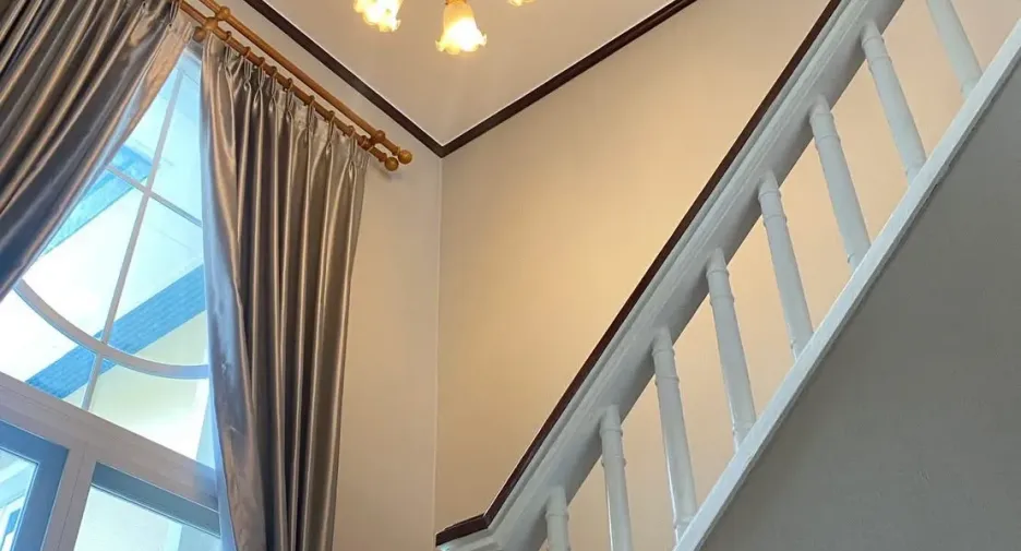 Haus zur Miete mit 4 Zimmer in Phra Khanong, Bangkok