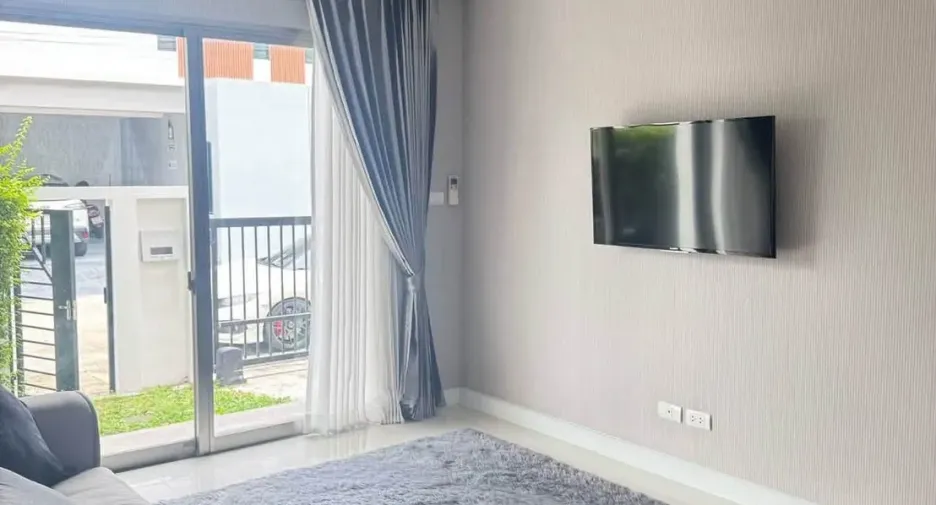 For rent and for sale 2 bedrooms house in Suan Luang, Bangkok
