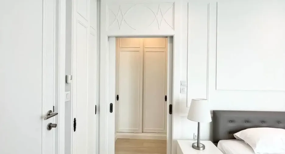 For rent 2 bedrooms condo in Pathum Wan, Bangkok