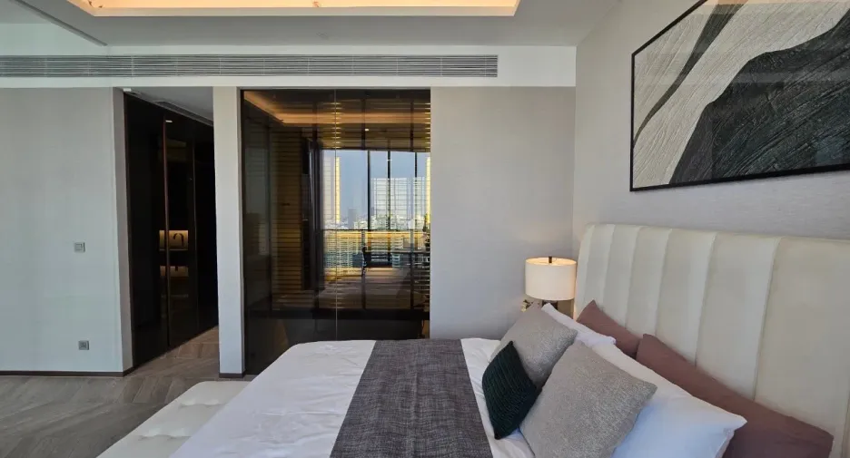For rent 1 bed condo in Khlong Toei, Bangkok