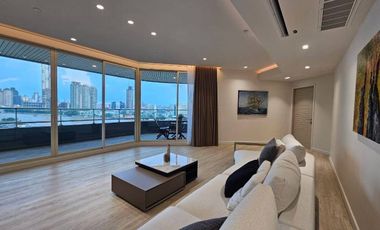 Condo en alquiler de 3 habitaciones en Bang Kho Laem, Bangkok