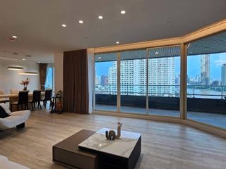 For rent 3 bedrooms condo in Bang Kho Laem, Bangkok