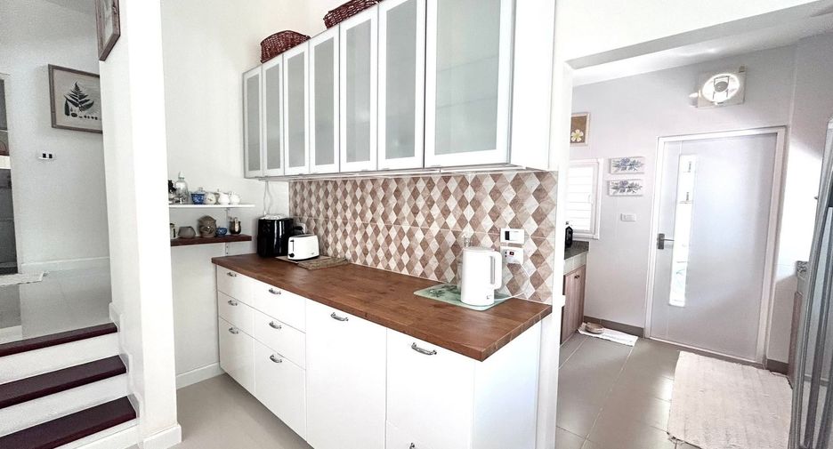 For sale and for rent 3 bedrooms house in Mueang Phuket, Phuket