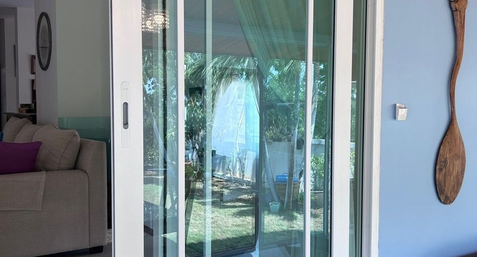 For sale and for rent 3 bedrooms house in Mueang Phuket, Phuket
