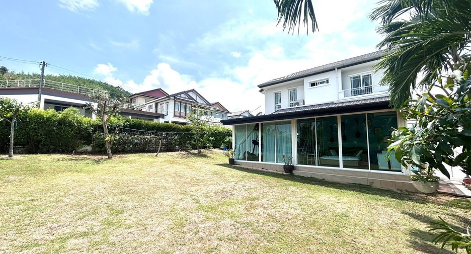 For sale and for rent 3 bedrooms house in Mueang Phuket, Phuket