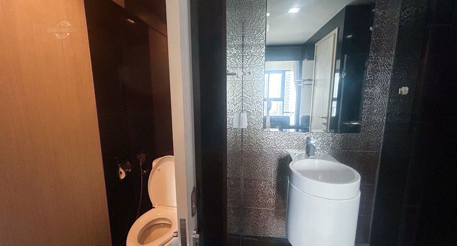 For rent 1 Beds condo in Khlong Toei, Bangkok