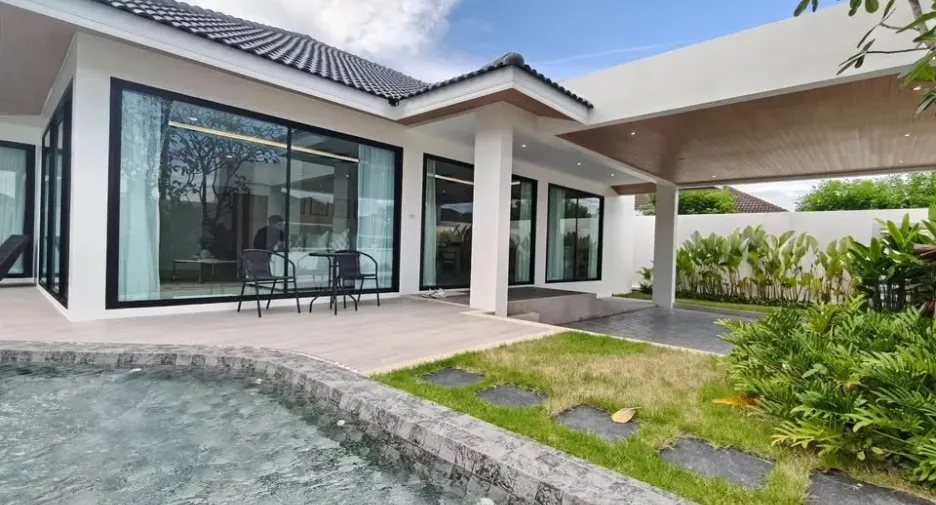 Villa zur Miete mit 4 Zimmer in Thalang, Phuket