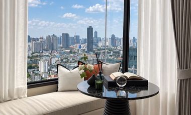 For rent 2 bedrooms condo in Watthana, Bangkok