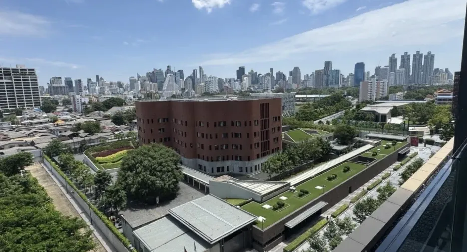 For rent 1 bed condo in Sathon, Bangkok